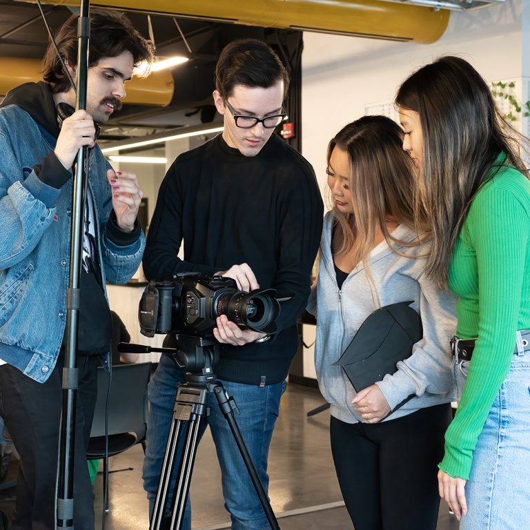 Arts, lettres et communication