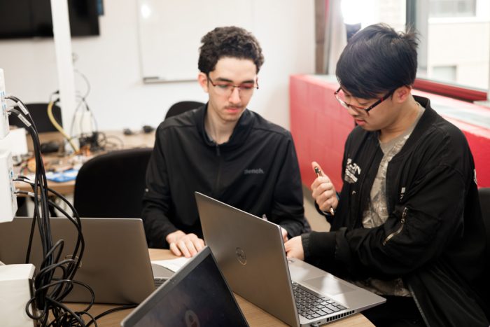 Étudiants en Techniques de l'informatique, profil Développement d’applications Web et mobiles