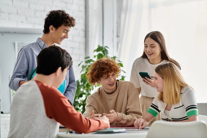Travail d'équipe en Sciences humaines